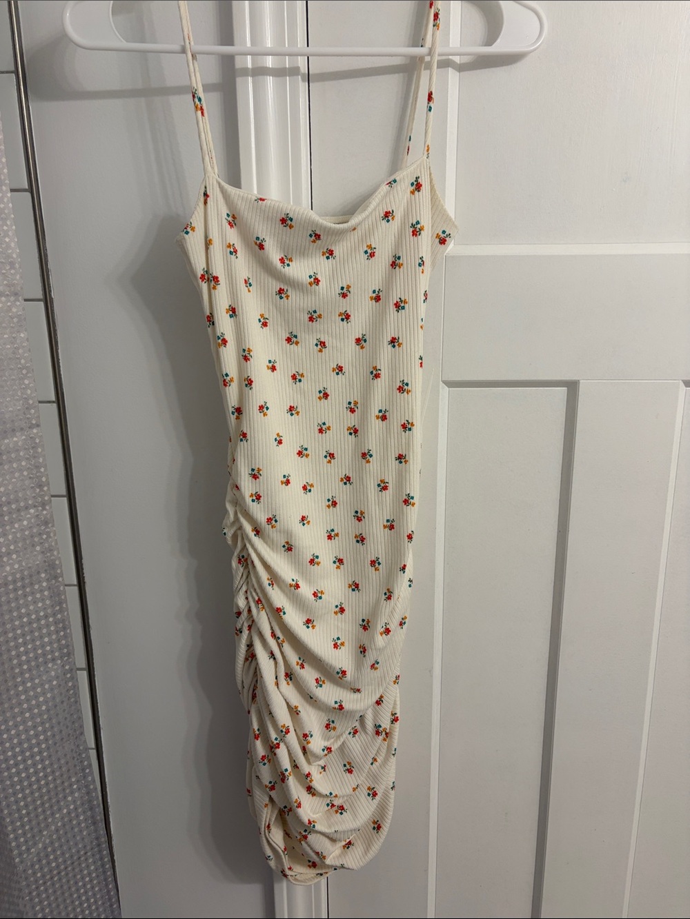 Windsor Cream with flower detailed dress Size S